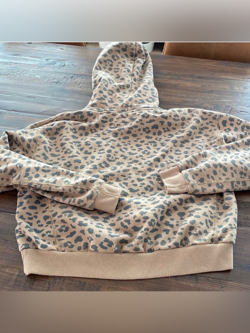 Abercrombie & Fitch XS soft fleece leopard hoodie - Picture 9 of 11
